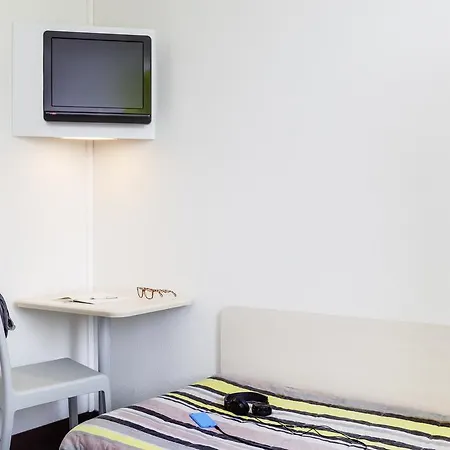 F1 Boulogne Sur Mer Hotel 3*